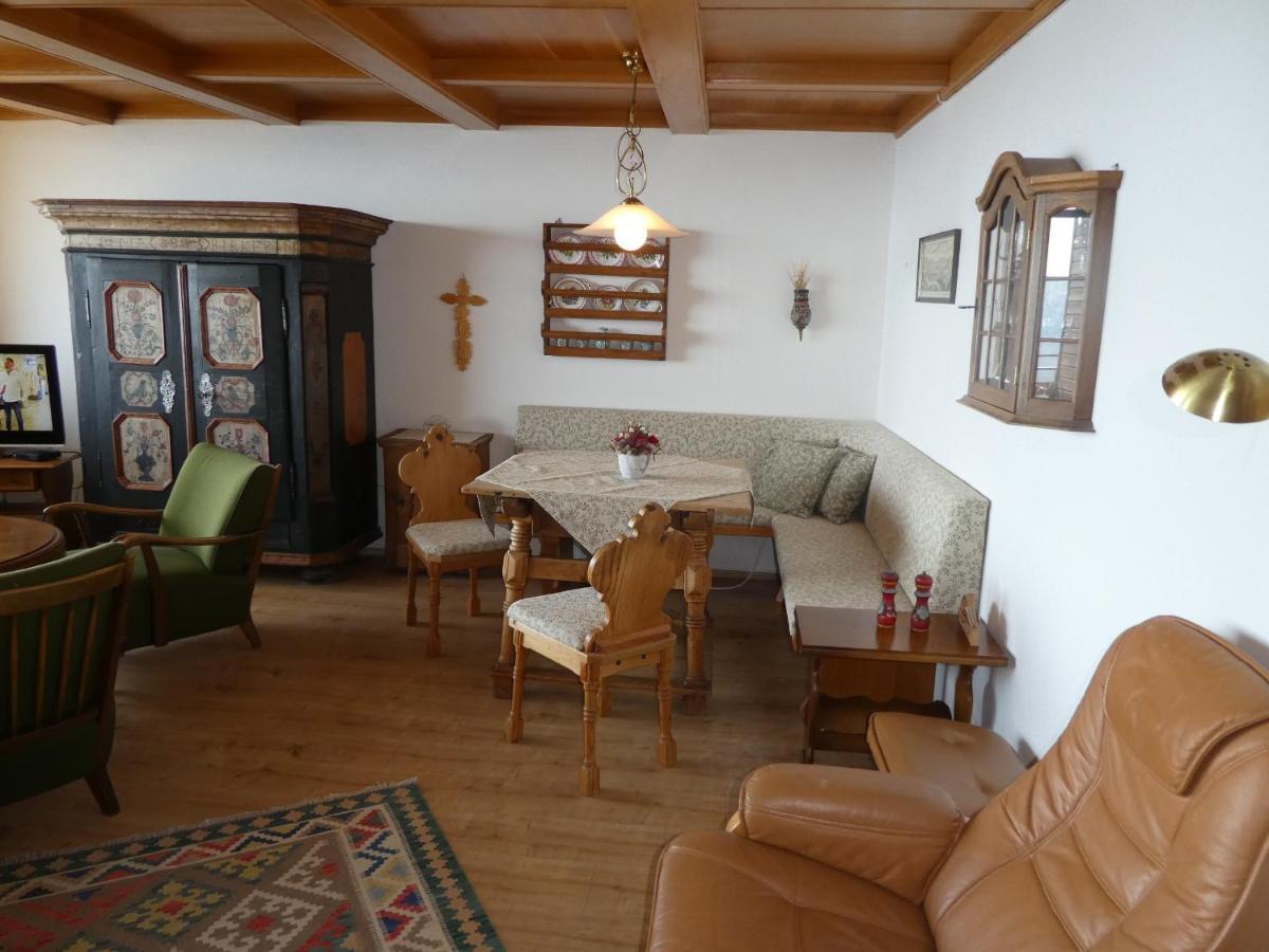 Apartment Gerlitzen Ossiachersee - Haus Enzian トレフェン エクステリア 写真